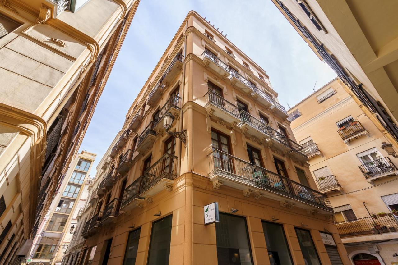 Malagasuite City Center Malaga Exterior photo